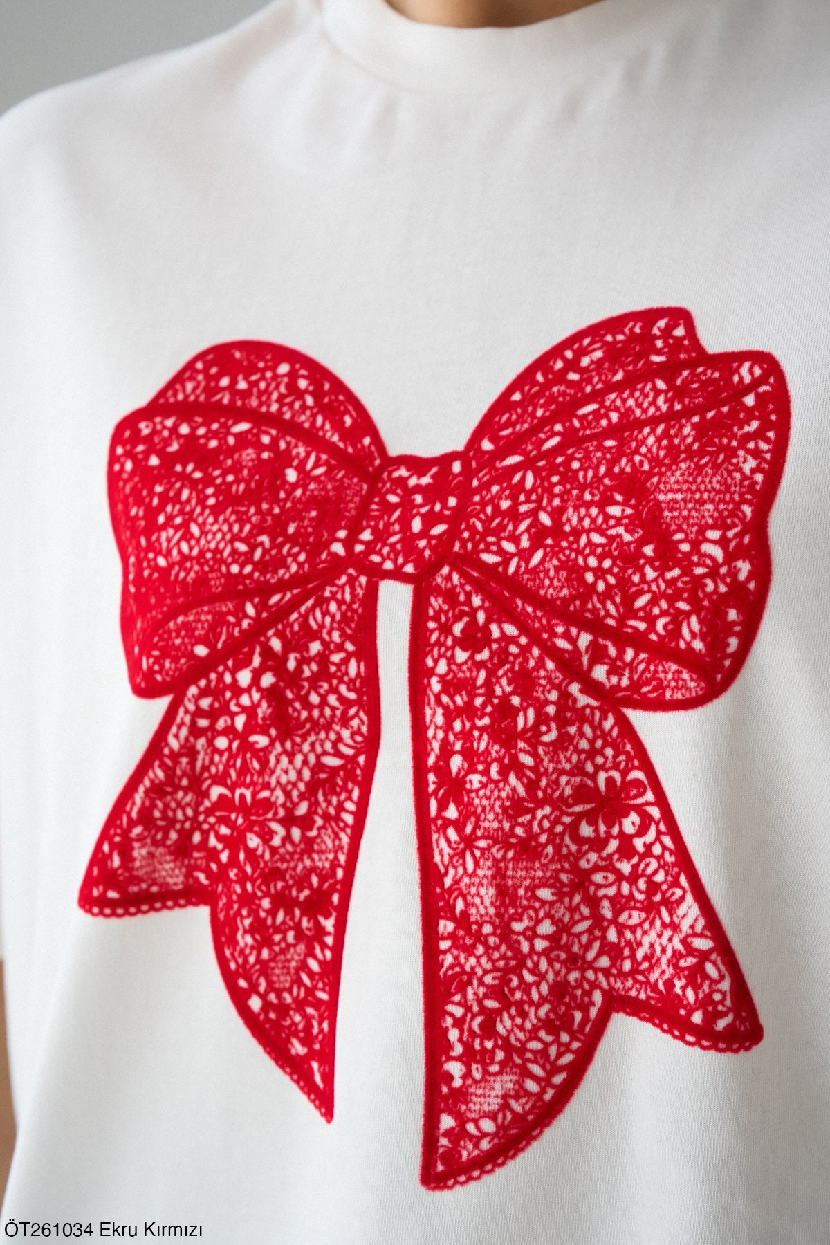 Red Bow T-shirt