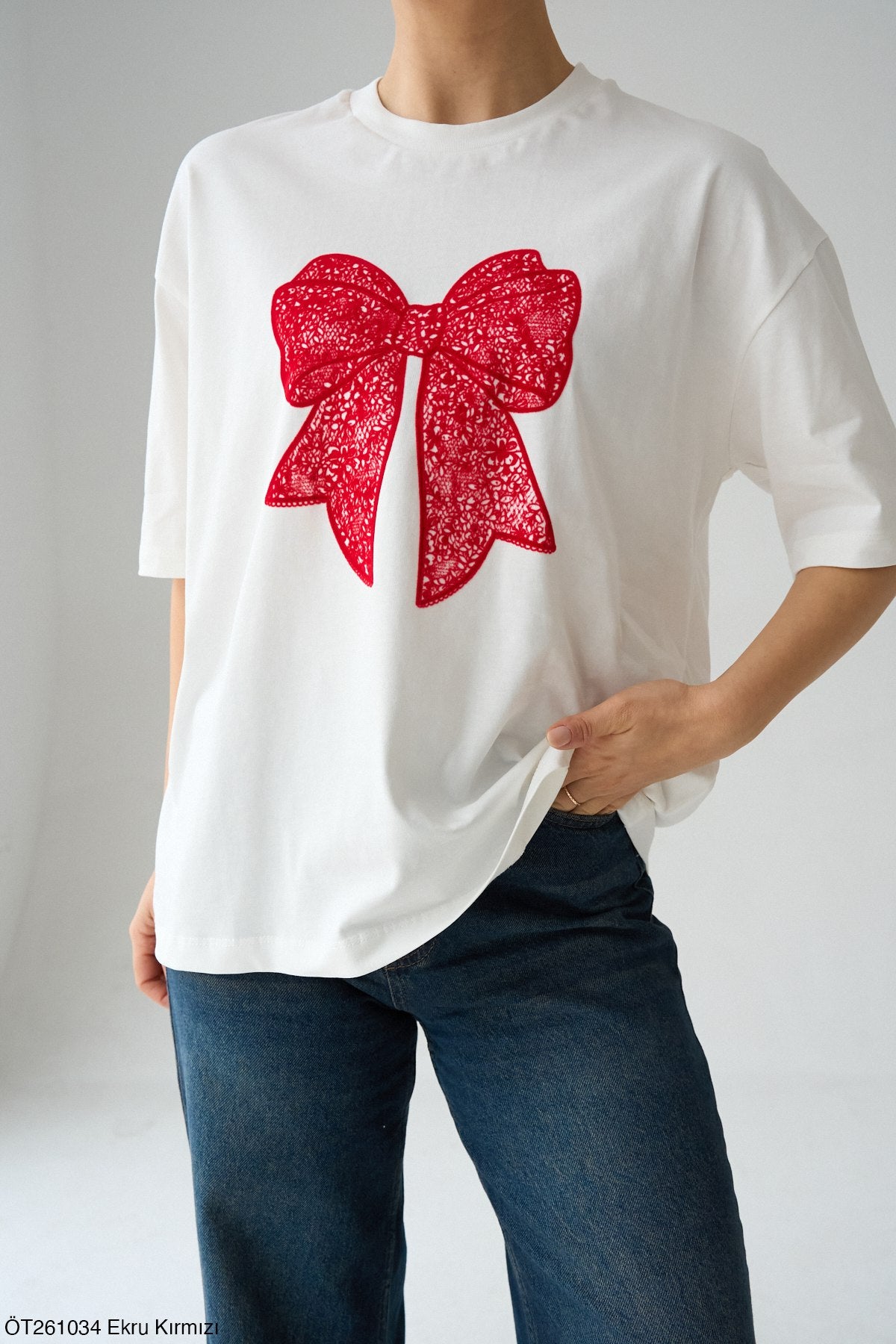 Red Bow T-shirt